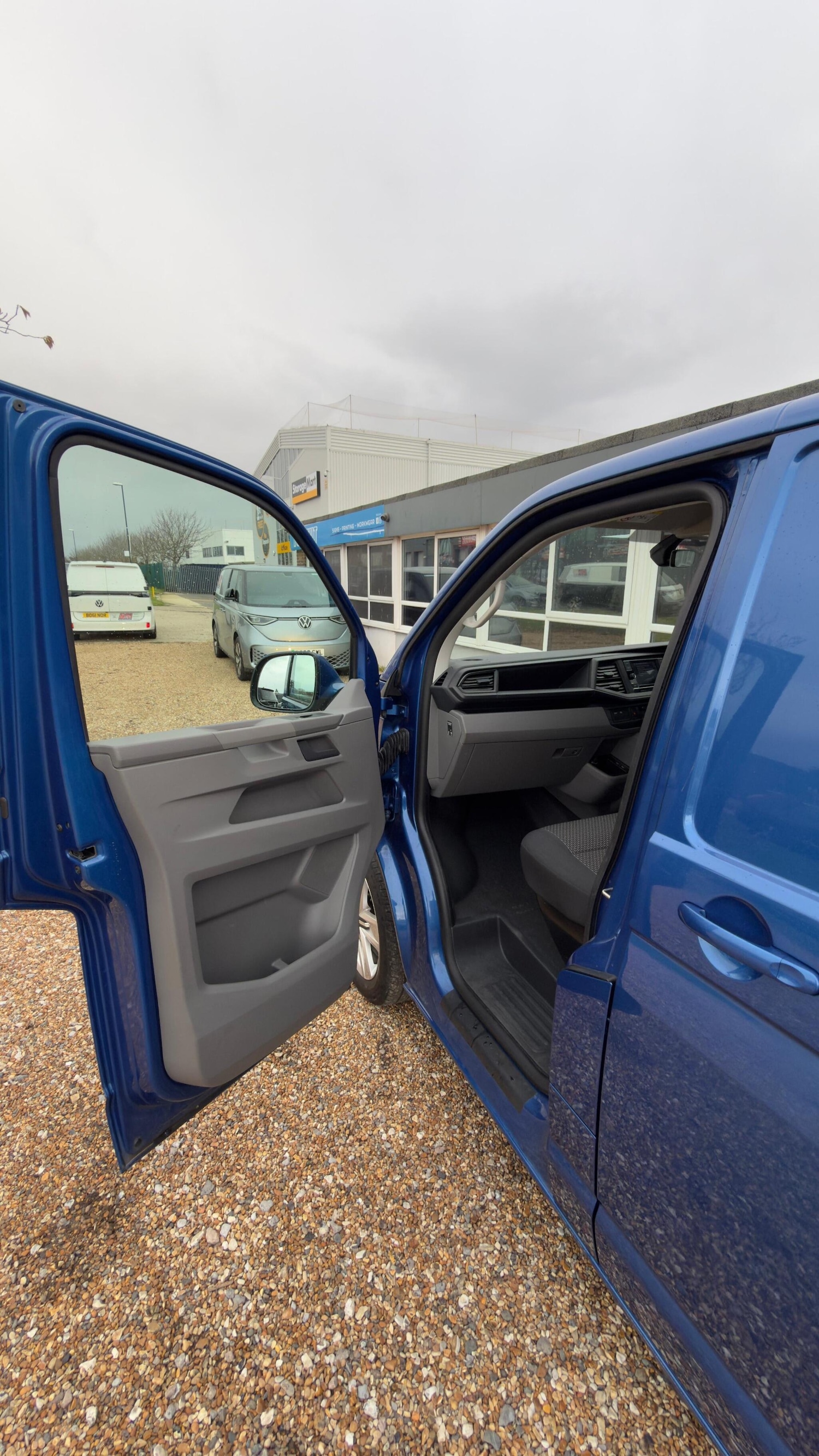 Used Volkswagen Transporter 2024 for sale - 76666965: Photo 25