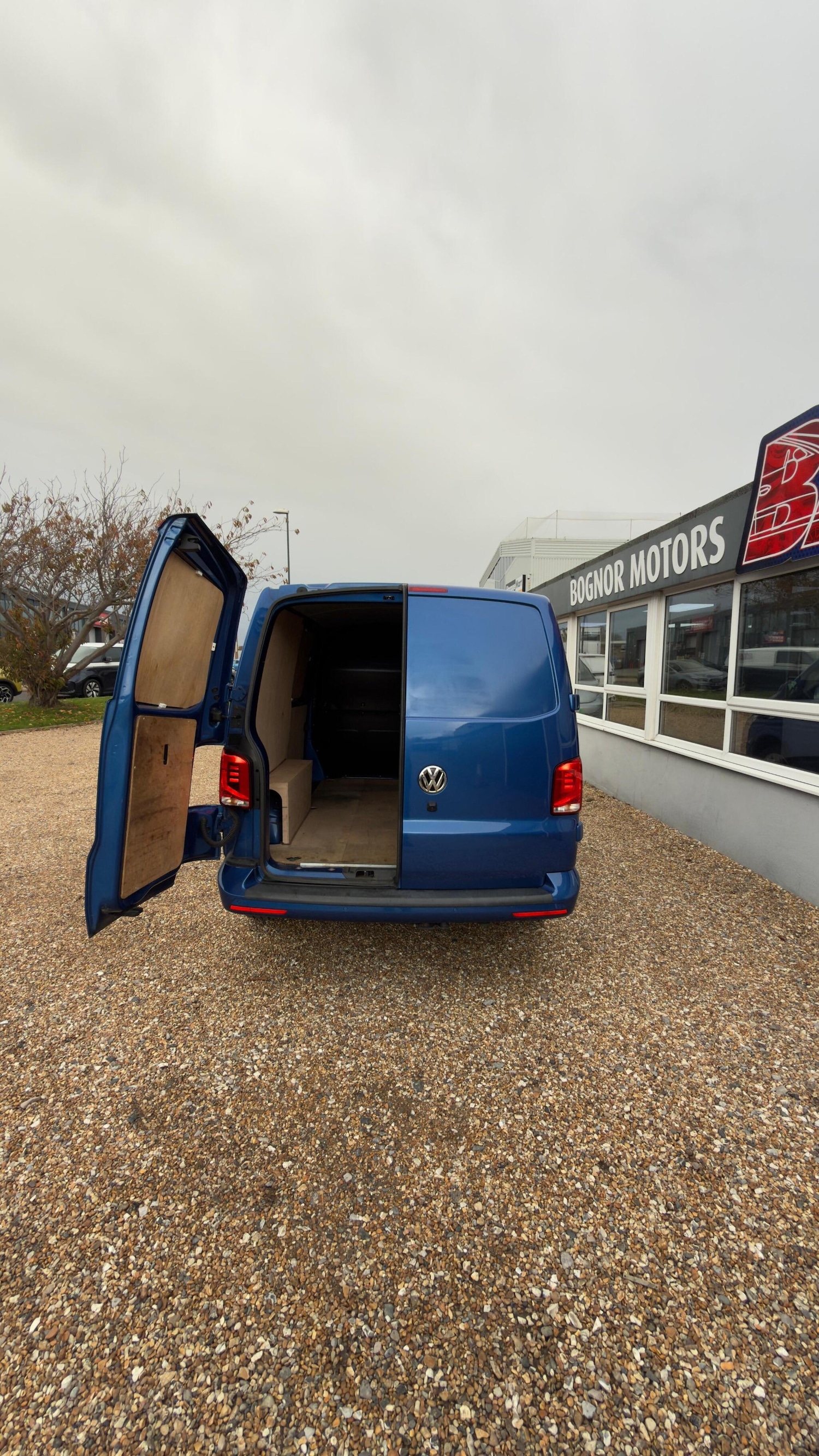 Used Volkswagen Transporter 2024 for sale - 76666965: Photo 7