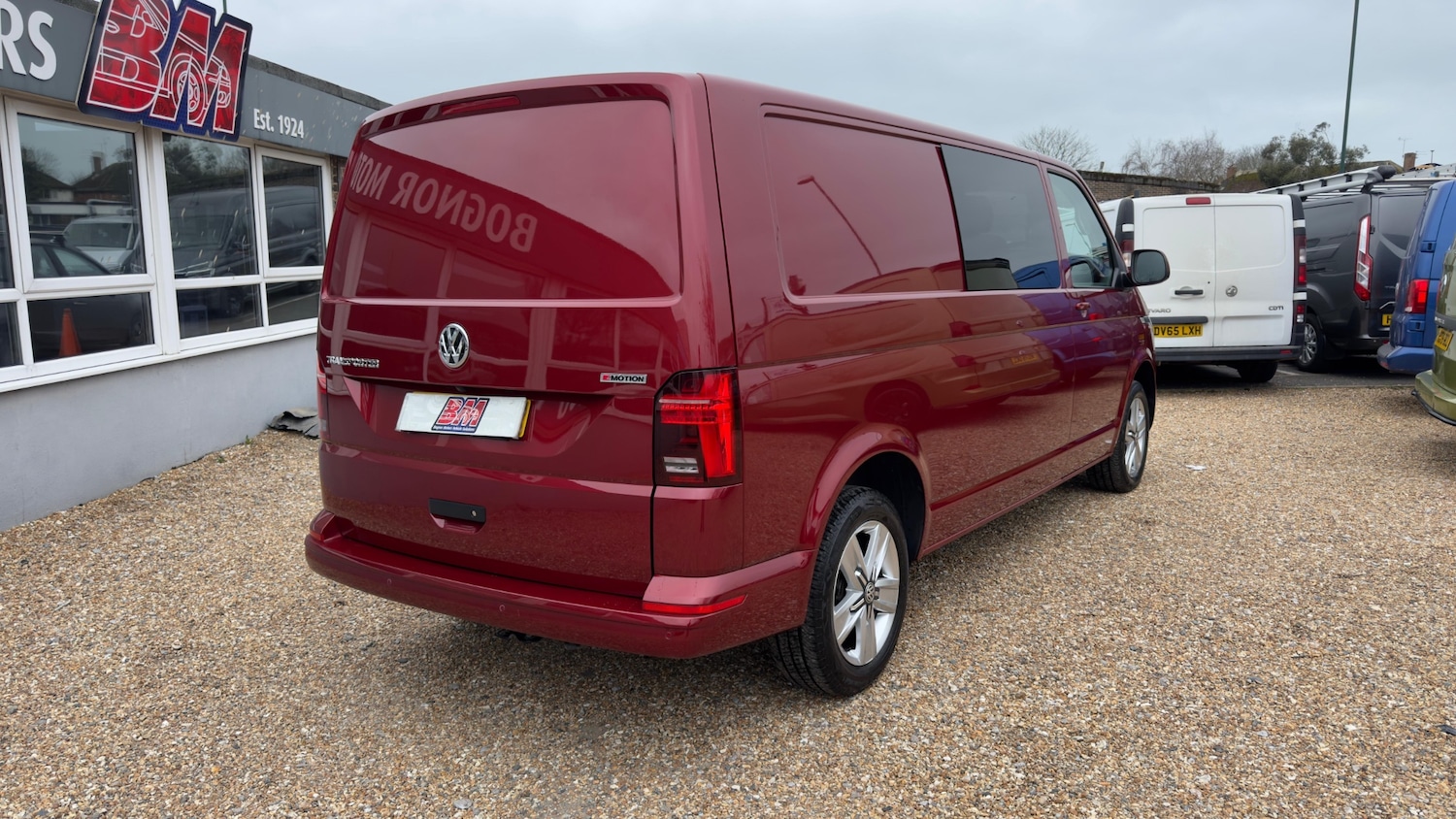 Used Volkswagen Transporter 2024 for sale - 77998440: Photo 9