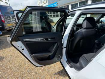 Used Audi A4 Avant 2015 for sale - 75102408: Photo