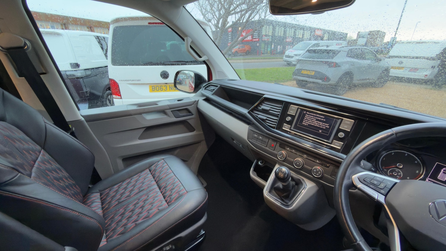 Used Volkswagen Transporter 2022 for sale - 77201044: Photo 25