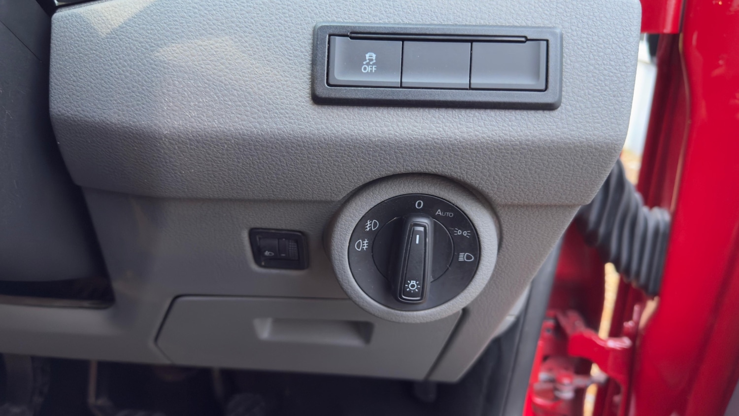 Used Volkswagen Transporter 2022 for sale - 77201044: Photo 31