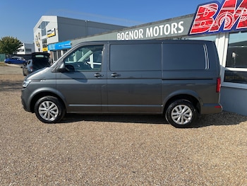 Used Volkswagen Transporter 2024 for sale - 79163148: Photo