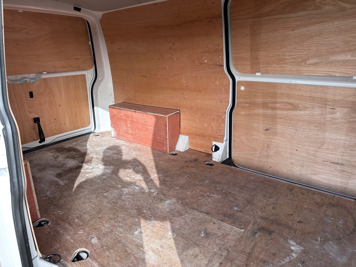 Used Volkswagen Transporter 2024 for sale - 76926743: Photo 28