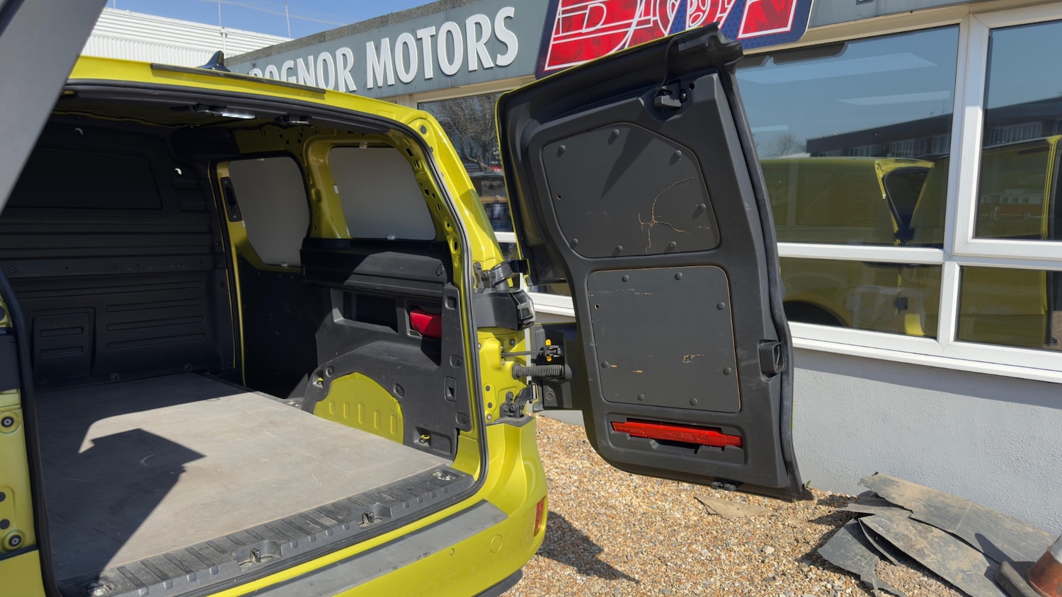 Used Volkswagen ID.3 2023 for sale - 77954292: Photo 21