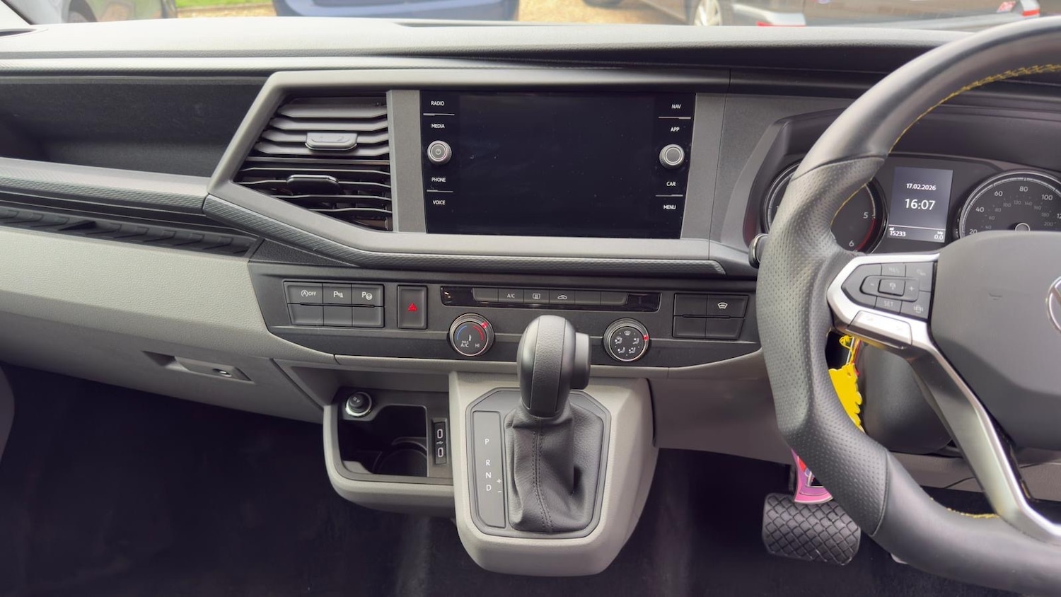 Used Volkswagen Transporter 2024 for sale - 77583882: Photo 15