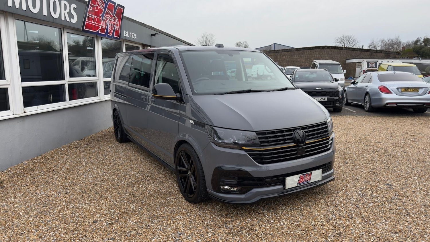 Used Volkswagen Transporter 2024 for sale - 77583882: Photo 2
