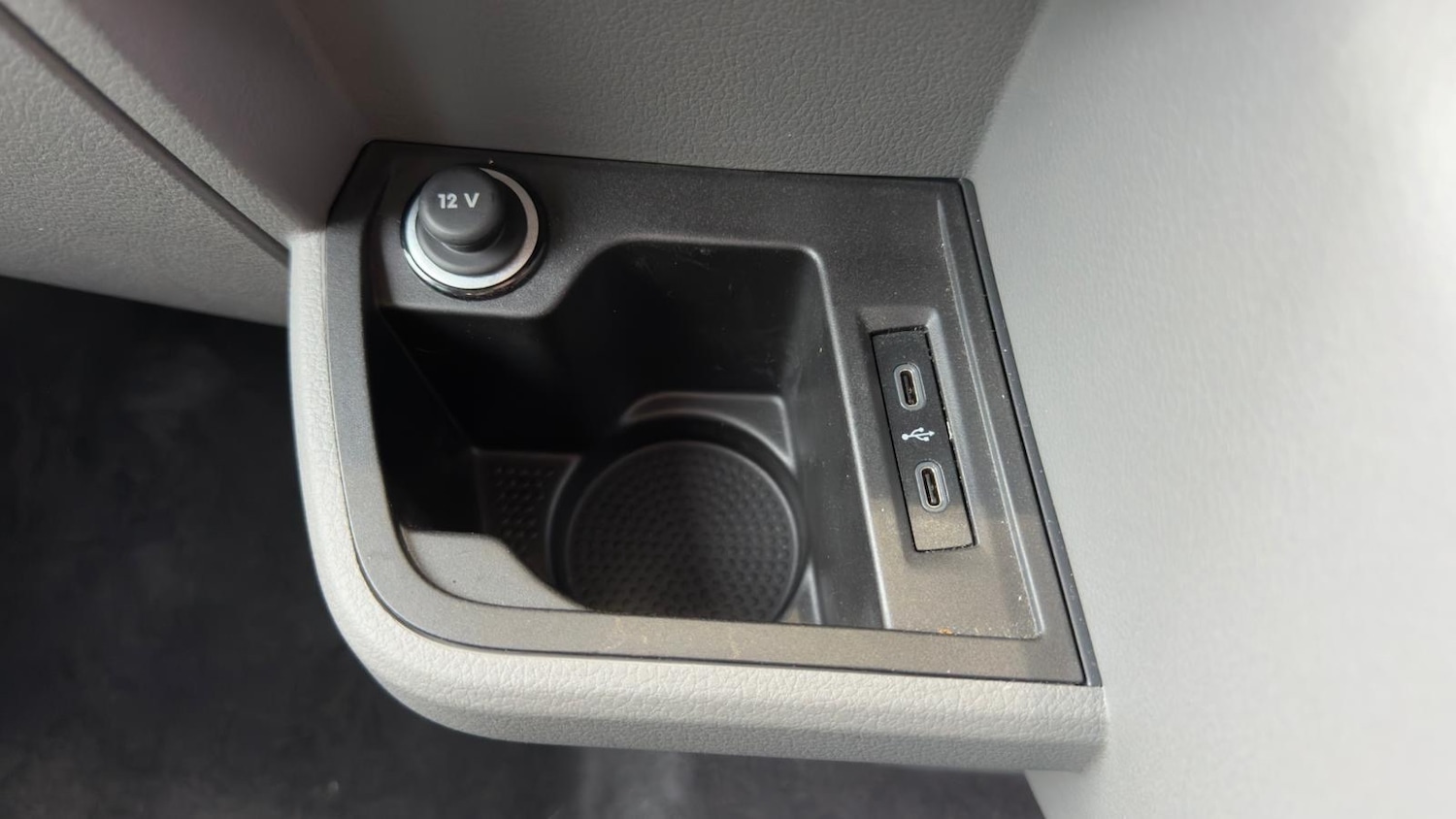 Used Volkswagen Transporter 2024 for sale - 77583882: Photo 30