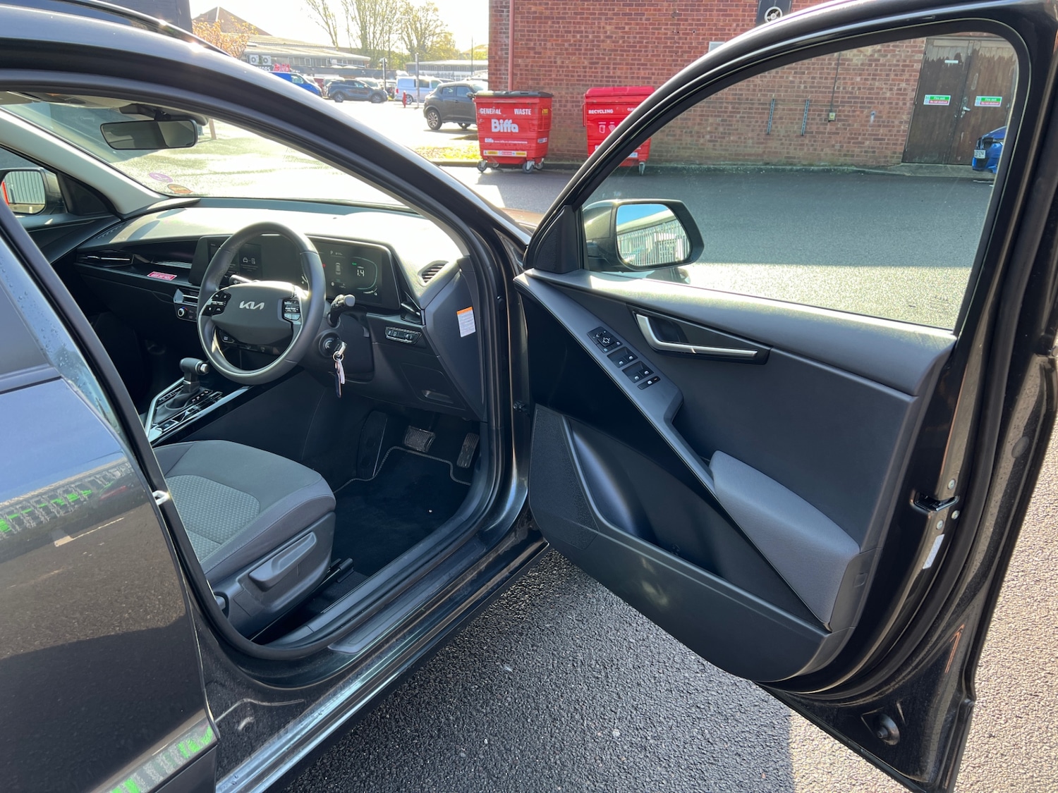 Used Kia Niro 2023 for sale - 77446233: Photo 8