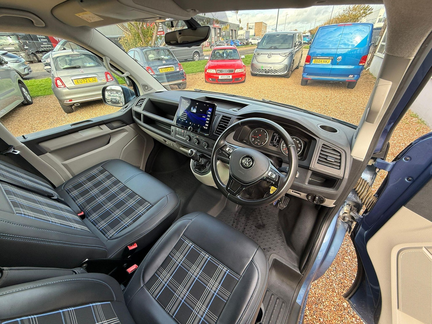 Used Volkswagen Transporter 2017 for sale - 76337791: Photo 12