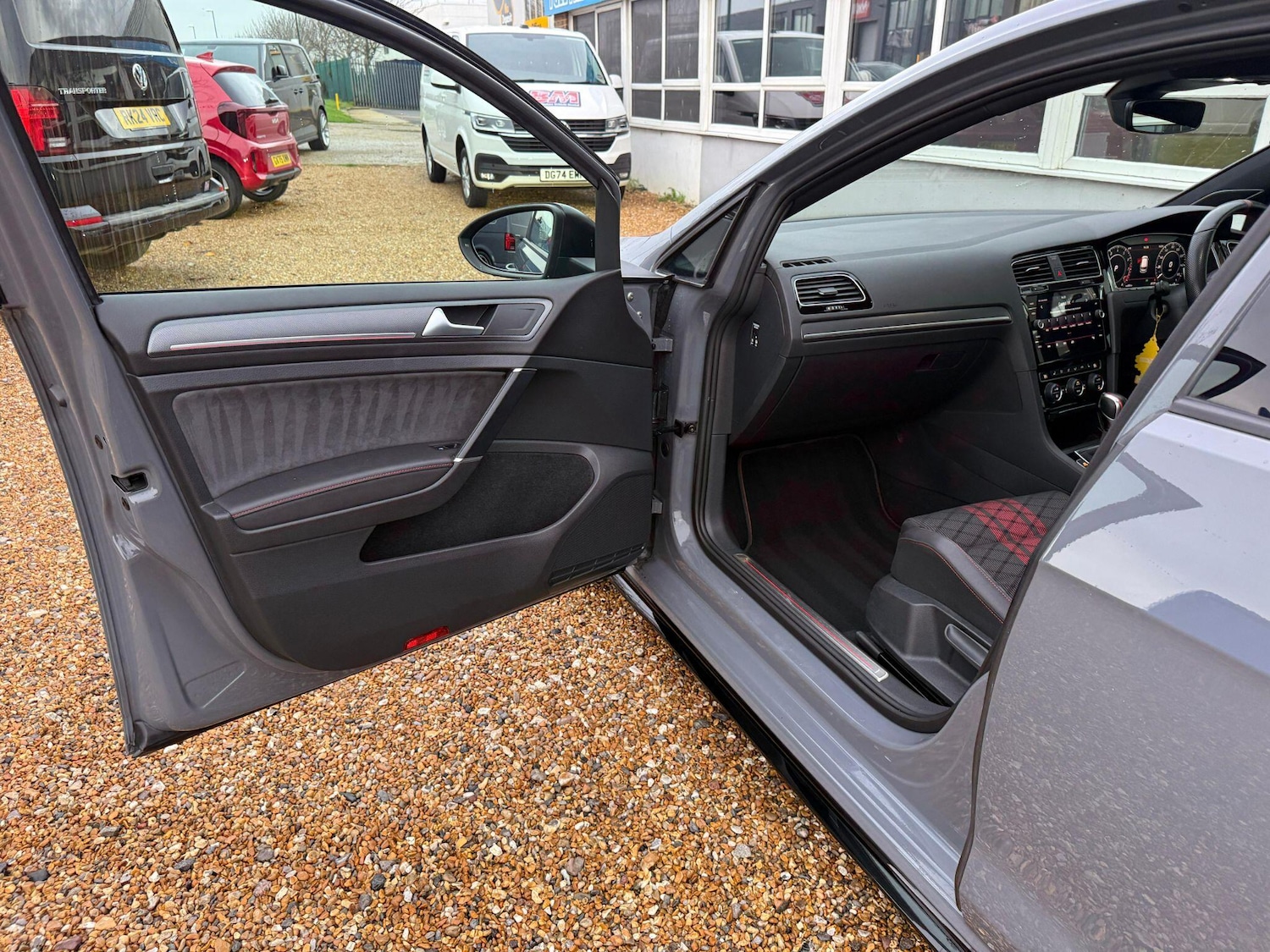 Used Volkswagen Golf 2020 for sale - 76772219: Photo 12