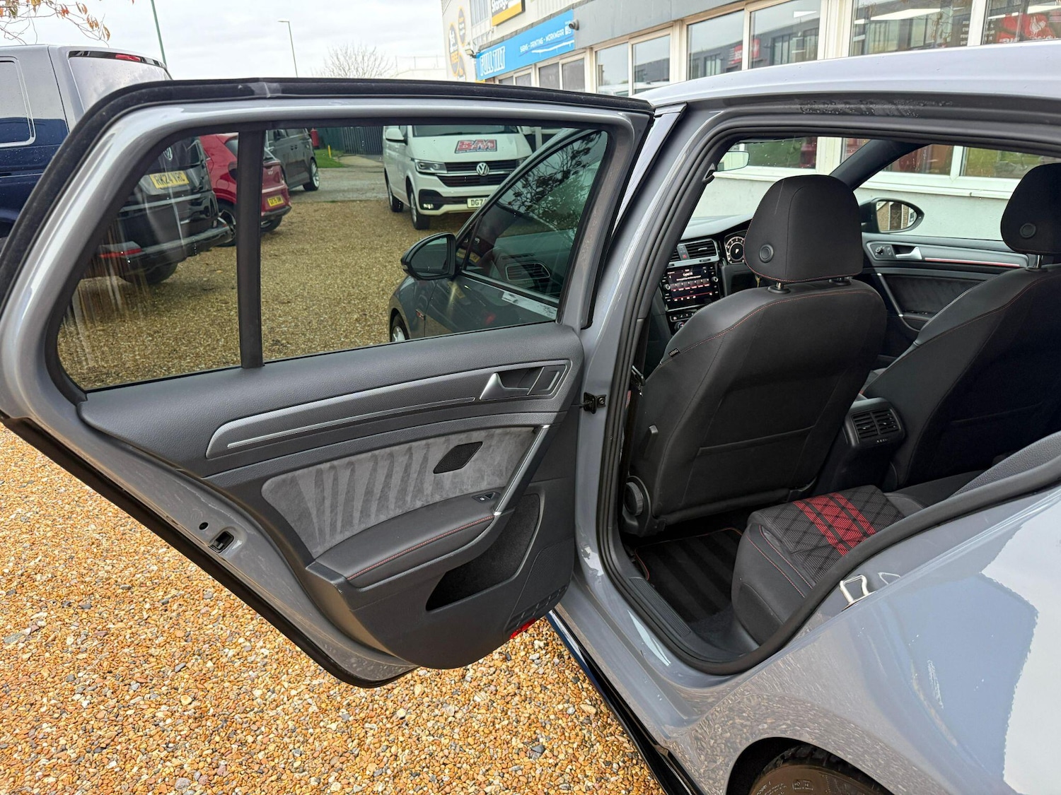 Used Volkswagen Golf 2020 for sale - 76772219: Photo 14