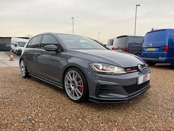 Used Volkswagen Golf 2020 for sale - 76772219: Photo