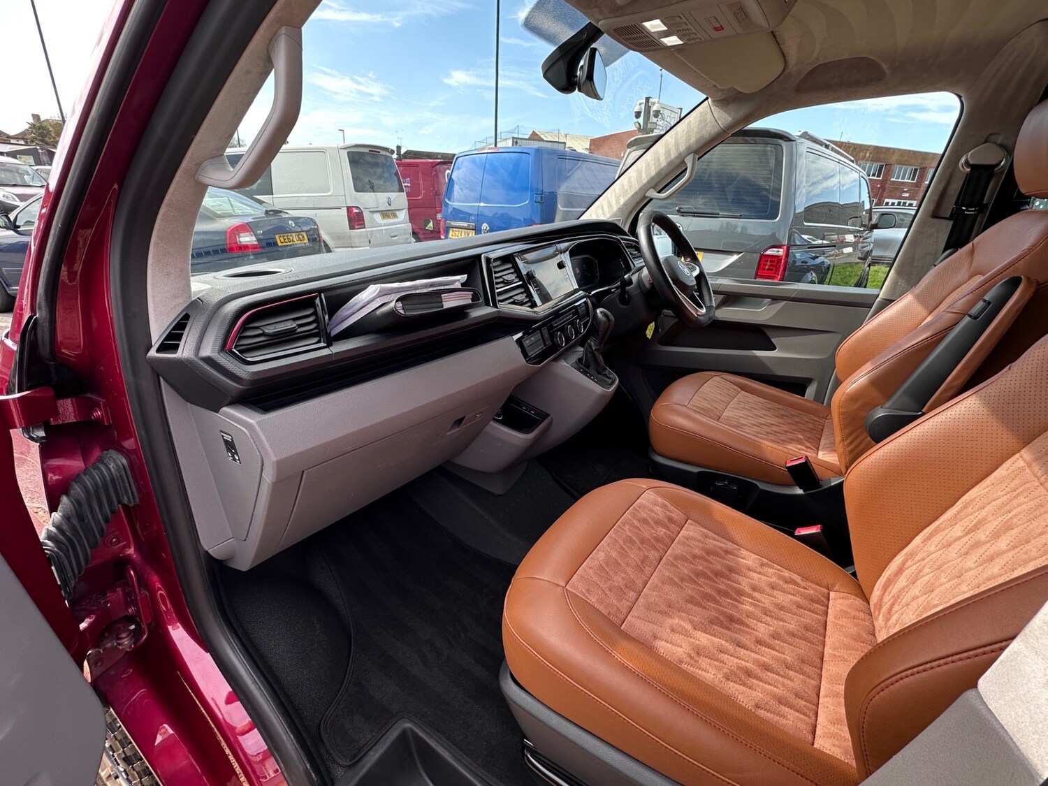 Used Volkswagen Transporter 2021 for sale - 77902607: Photo 32