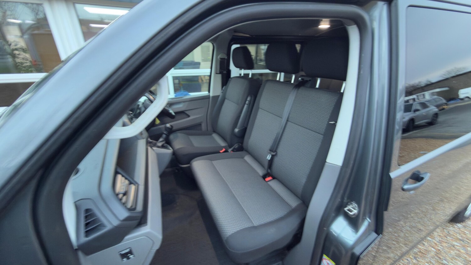 Used Volkswagen Transporter 2024 for sale - 77516033: Photo 23