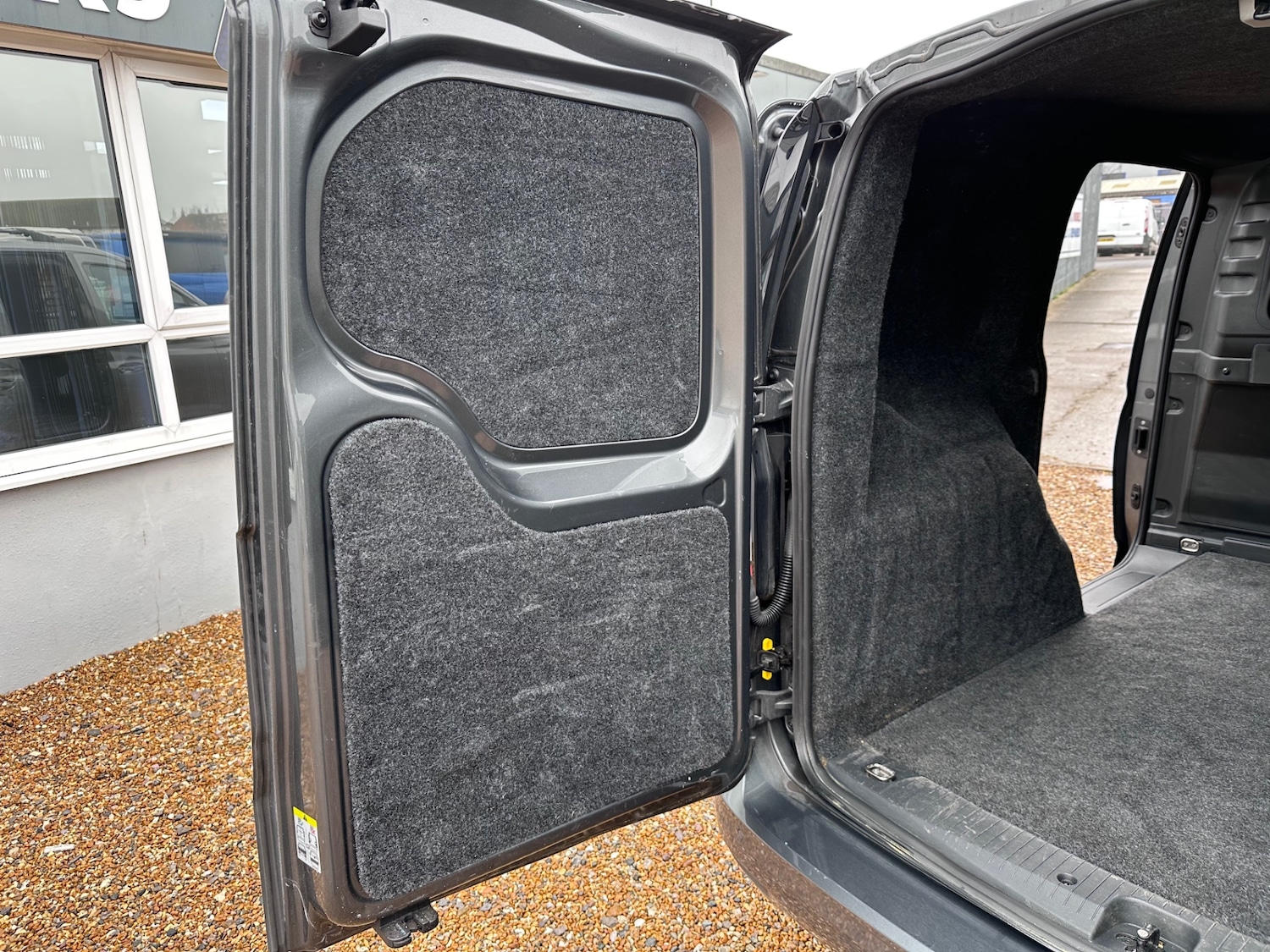 Used Volkswagen Caddy 2023 for sale - 77694432: Photo 37