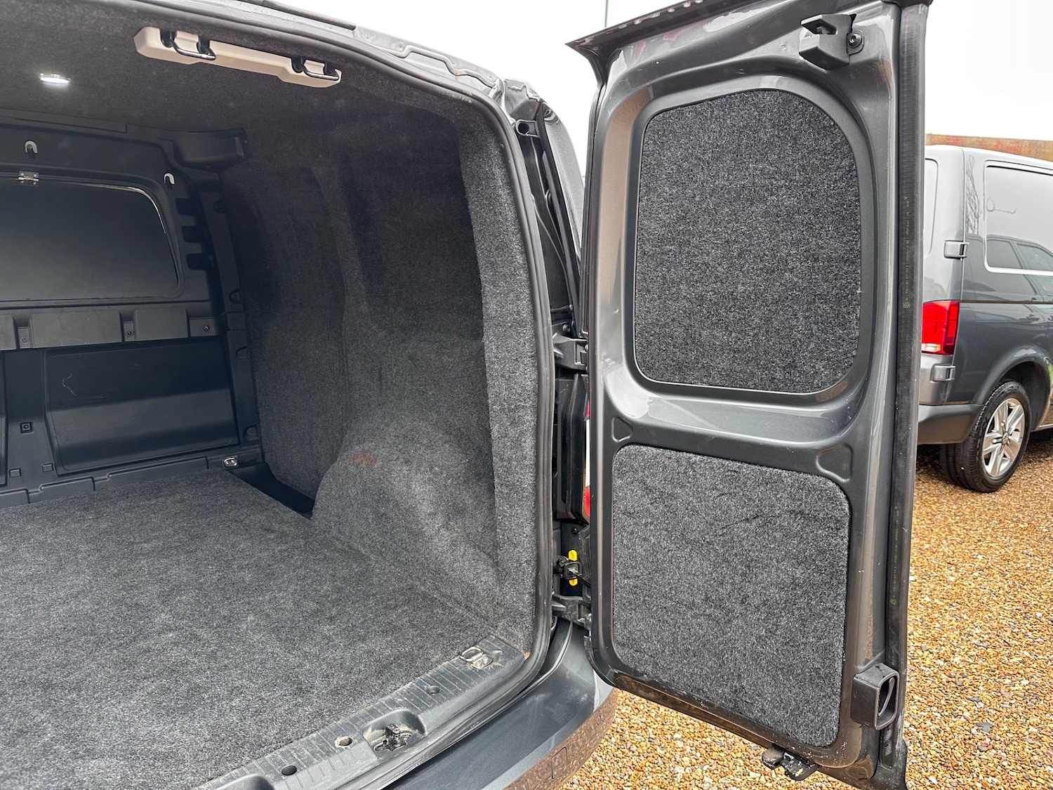 Used Volkswagen Caddy 2023 for sale - 77694432: Photo 38