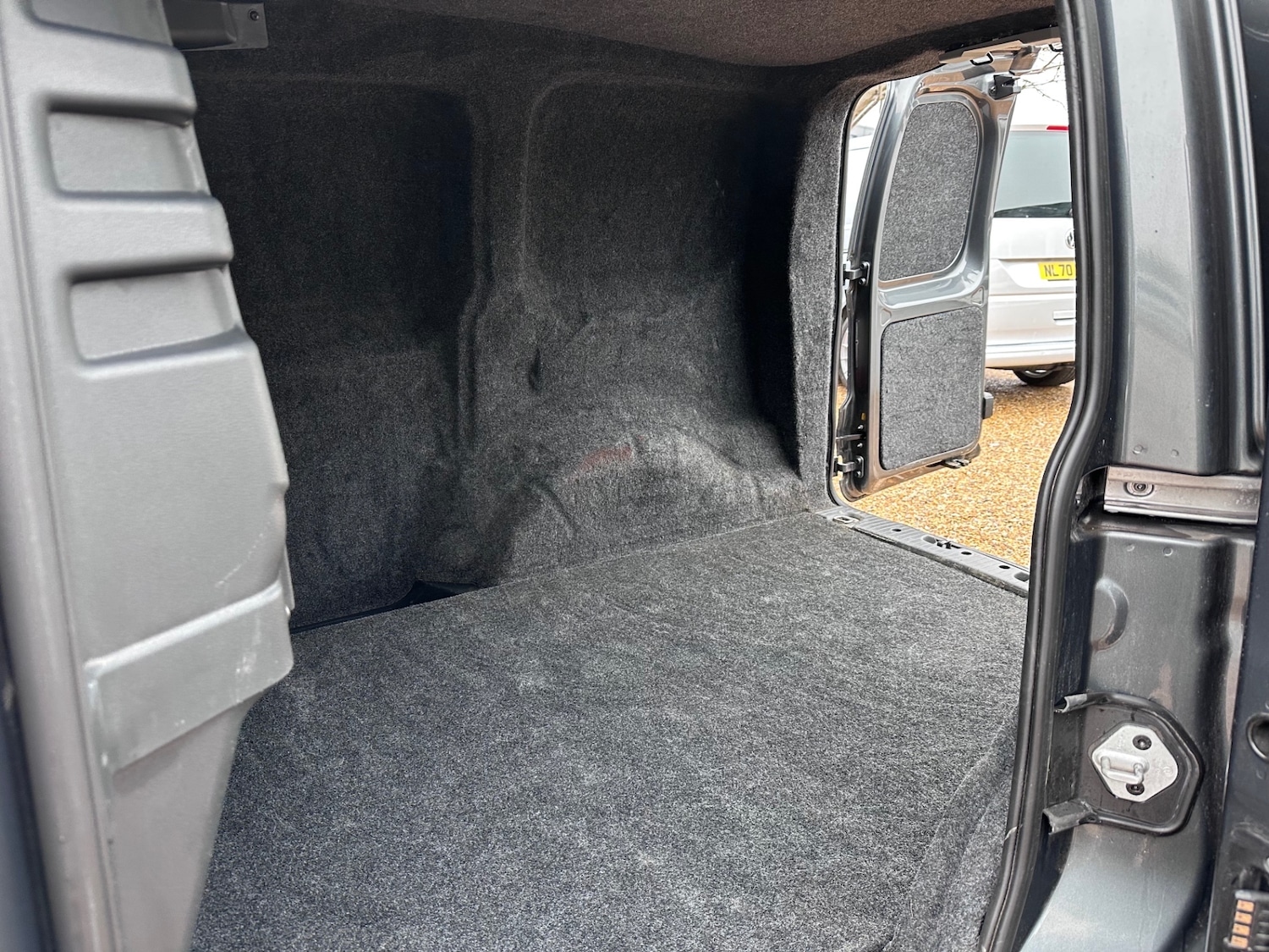 Used Volkswagen Caddy 2023 for sale - 77694432: Photo 39