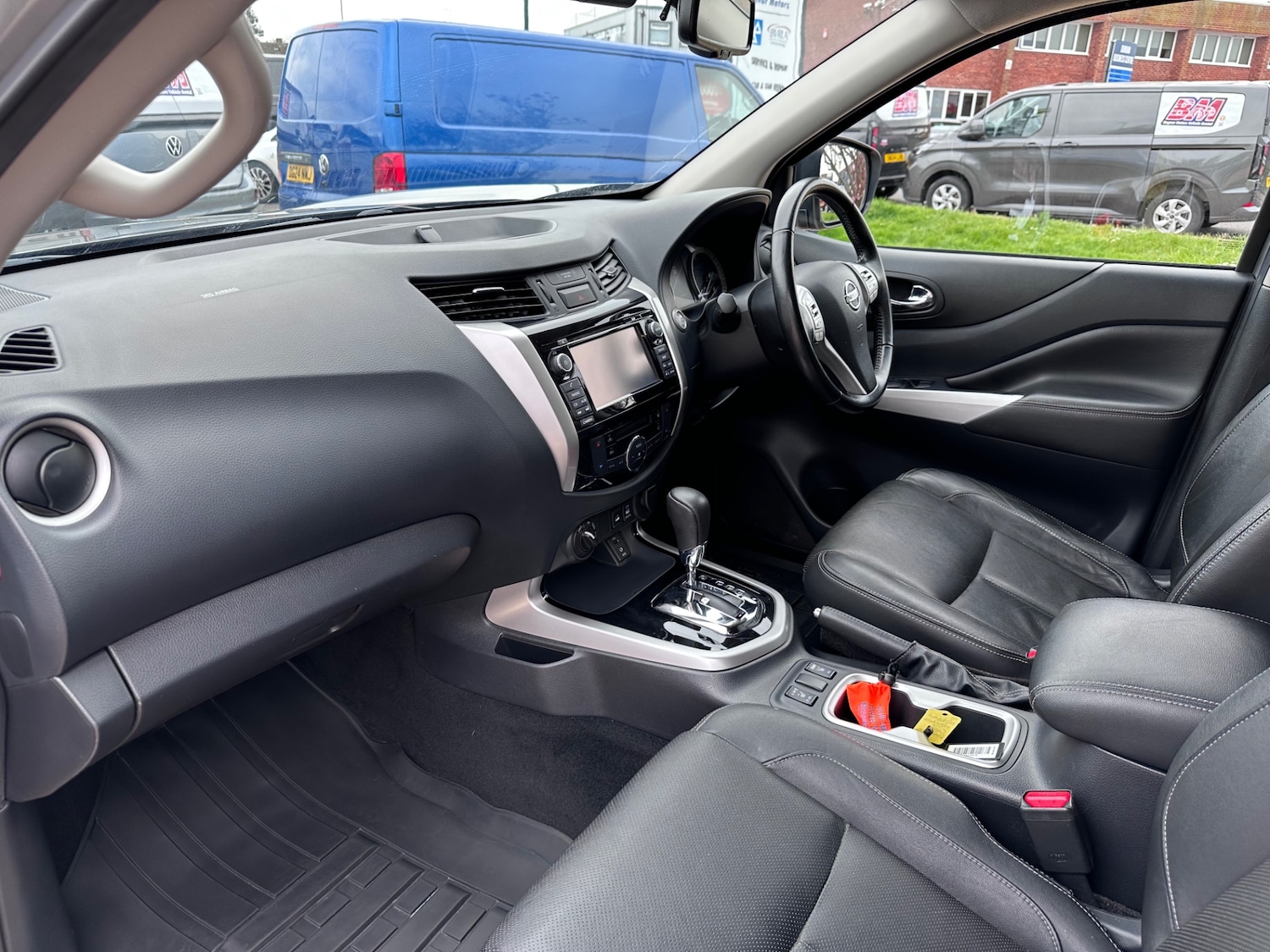 Used Nissan Navara 2018 for sale - 78180150: Photo 11