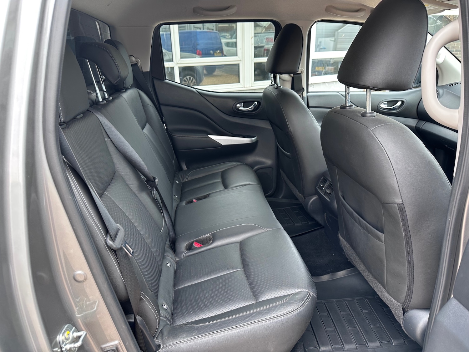 Used Nissan Navara 2018 for sale - 78180150: Photo 30