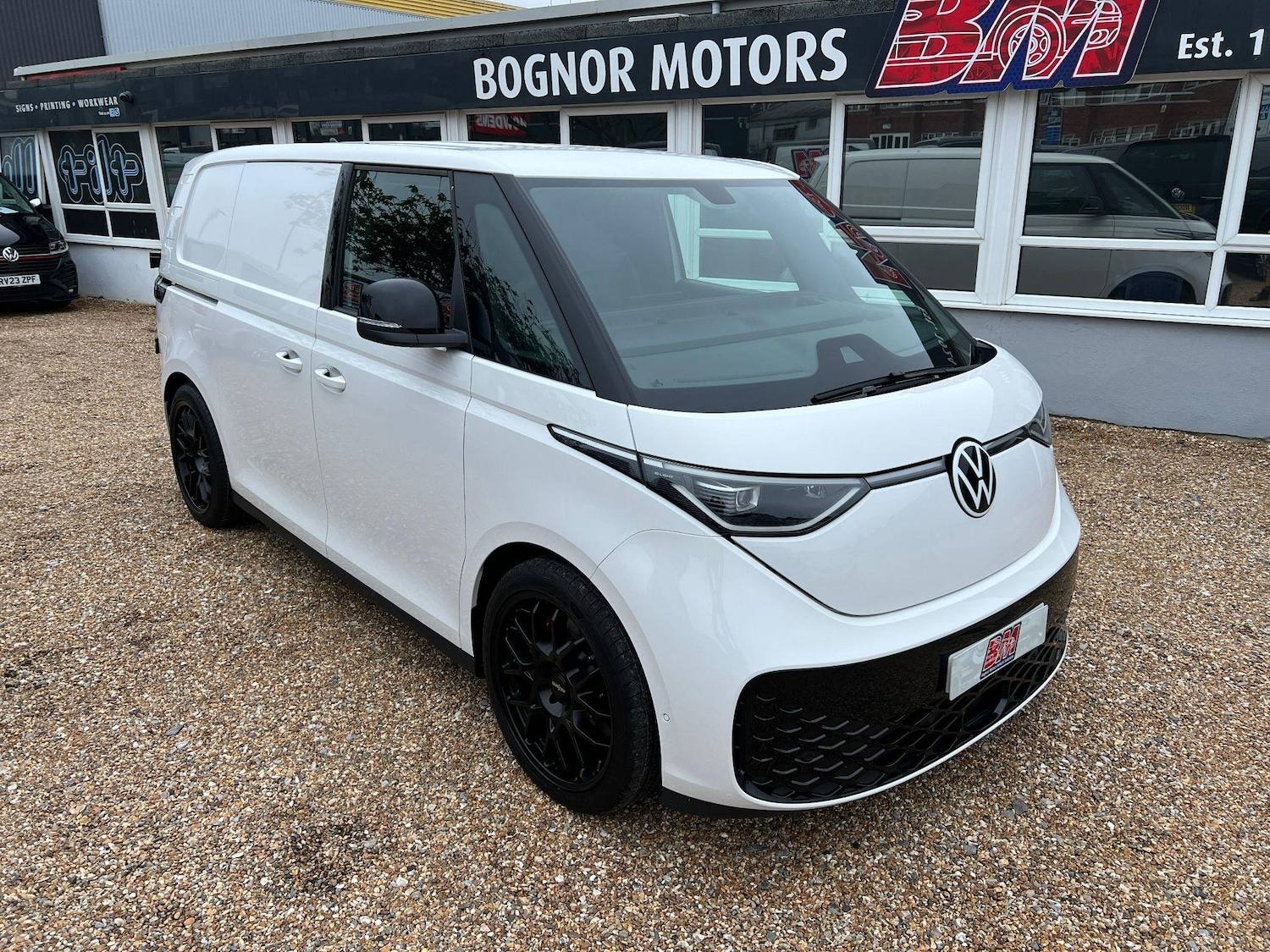 Used Volkswagen ID.Buzz 2023 for sale - 76727878: Photo 8