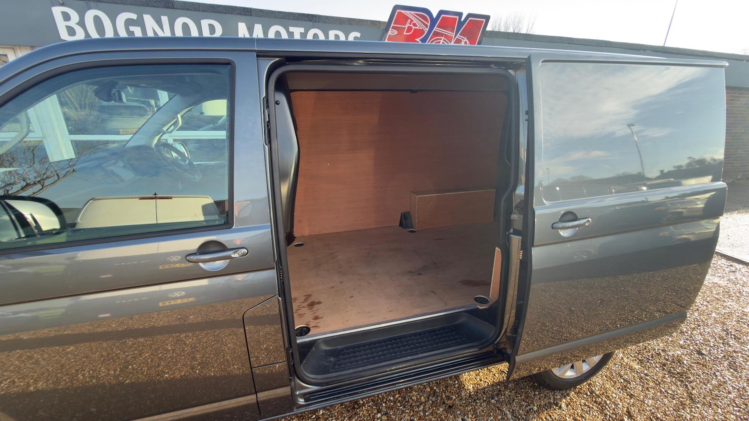 Used Volkswagen Transporter 2024 for sale - 76926289: Photo 10