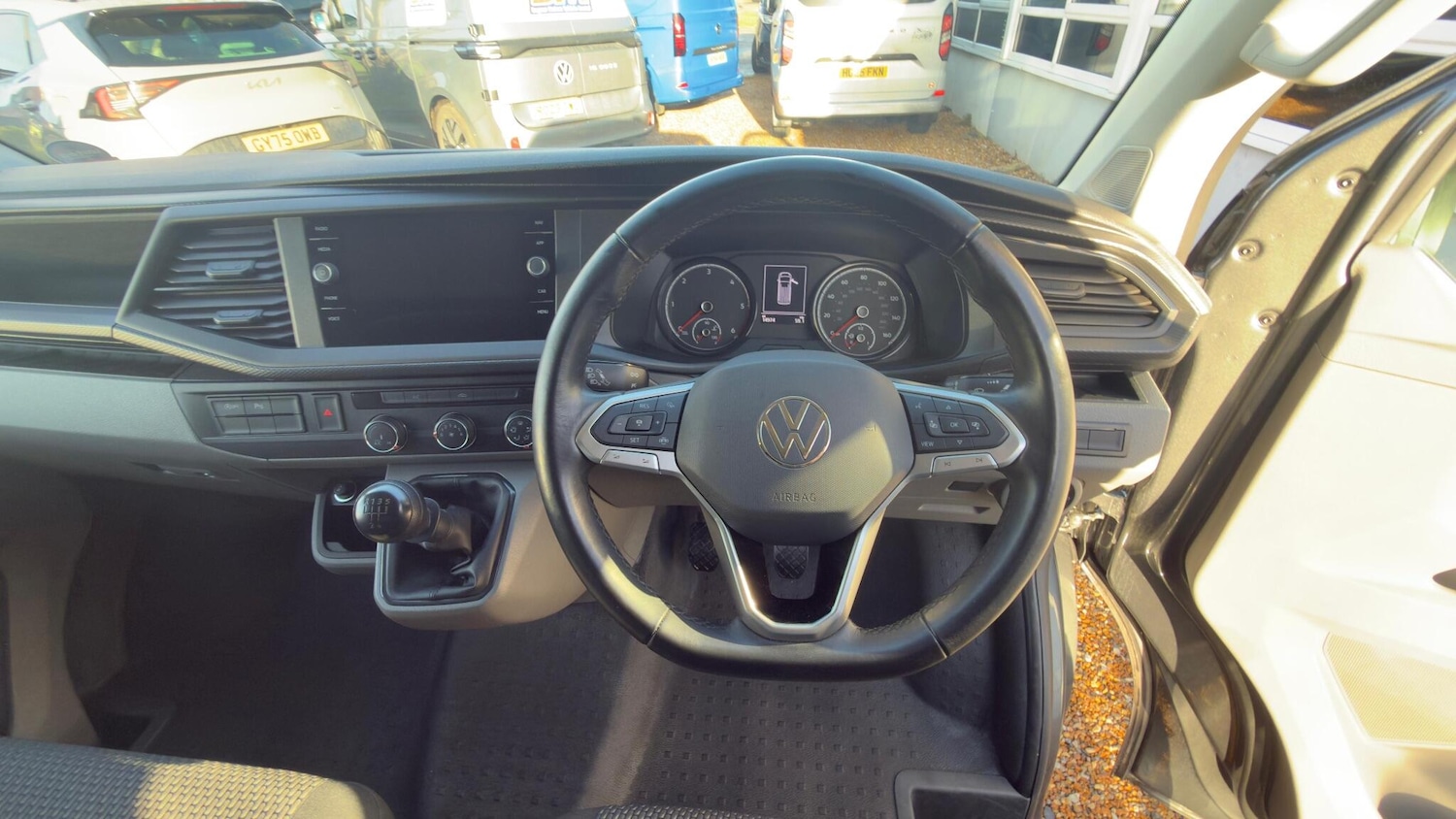 Used Volkswagen Transporter 2024 for sale - 76926289: Photo 12