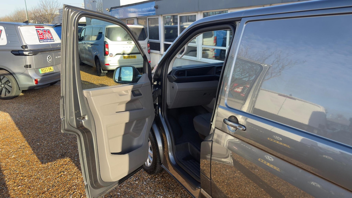 Used Volkswagen Transporter 2024 for sale - 76926289: Photo 6