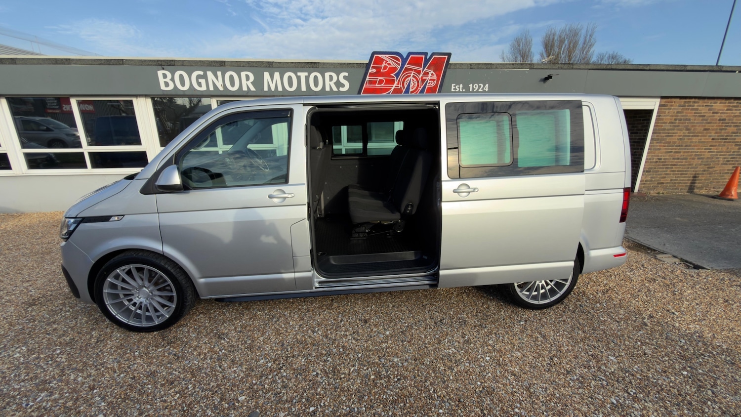 Used Volkswagen Transporter 2021 for sale - 77735439: Photo 10