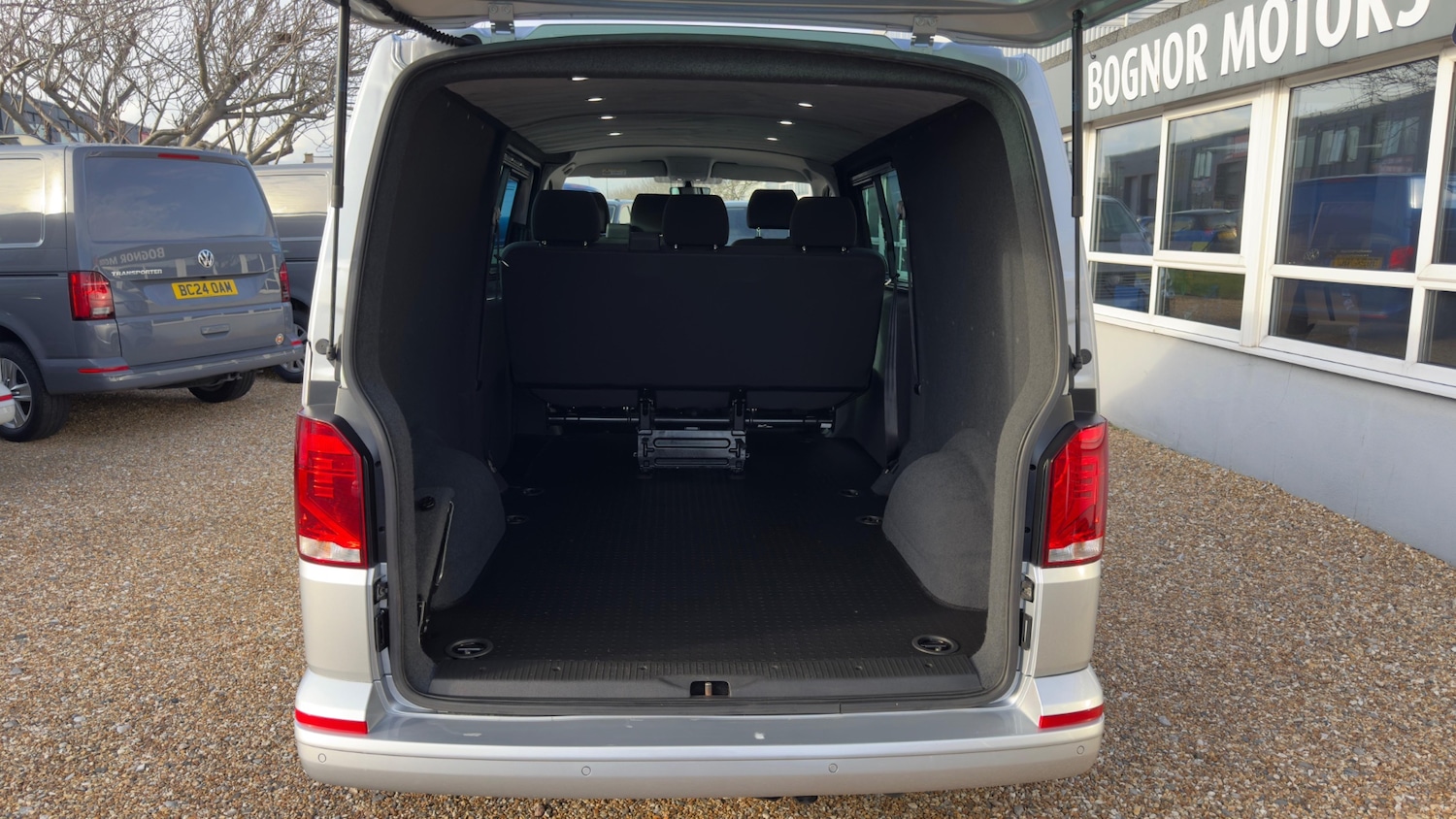 Used Volkswagen Transporter 2021 for sale - 77735439: Photo 11