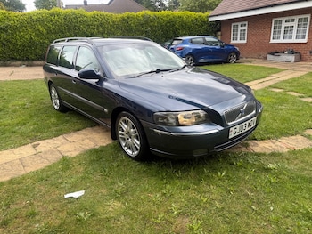 Used Volvo V70 2003 for sale - 78593662: Photo