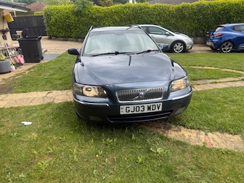 Used Volvo V70 2003 for sale - 78593662: Photo