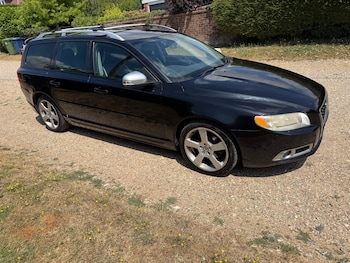 Used Volvo V70 2008 for sale - 79229372: Photo