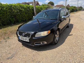 Used Volvo V70 2008 for sale - 79229372: Photo
