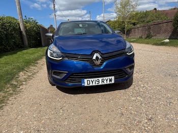 Used Renault Clio 2019 for sale - 78442511: Photo