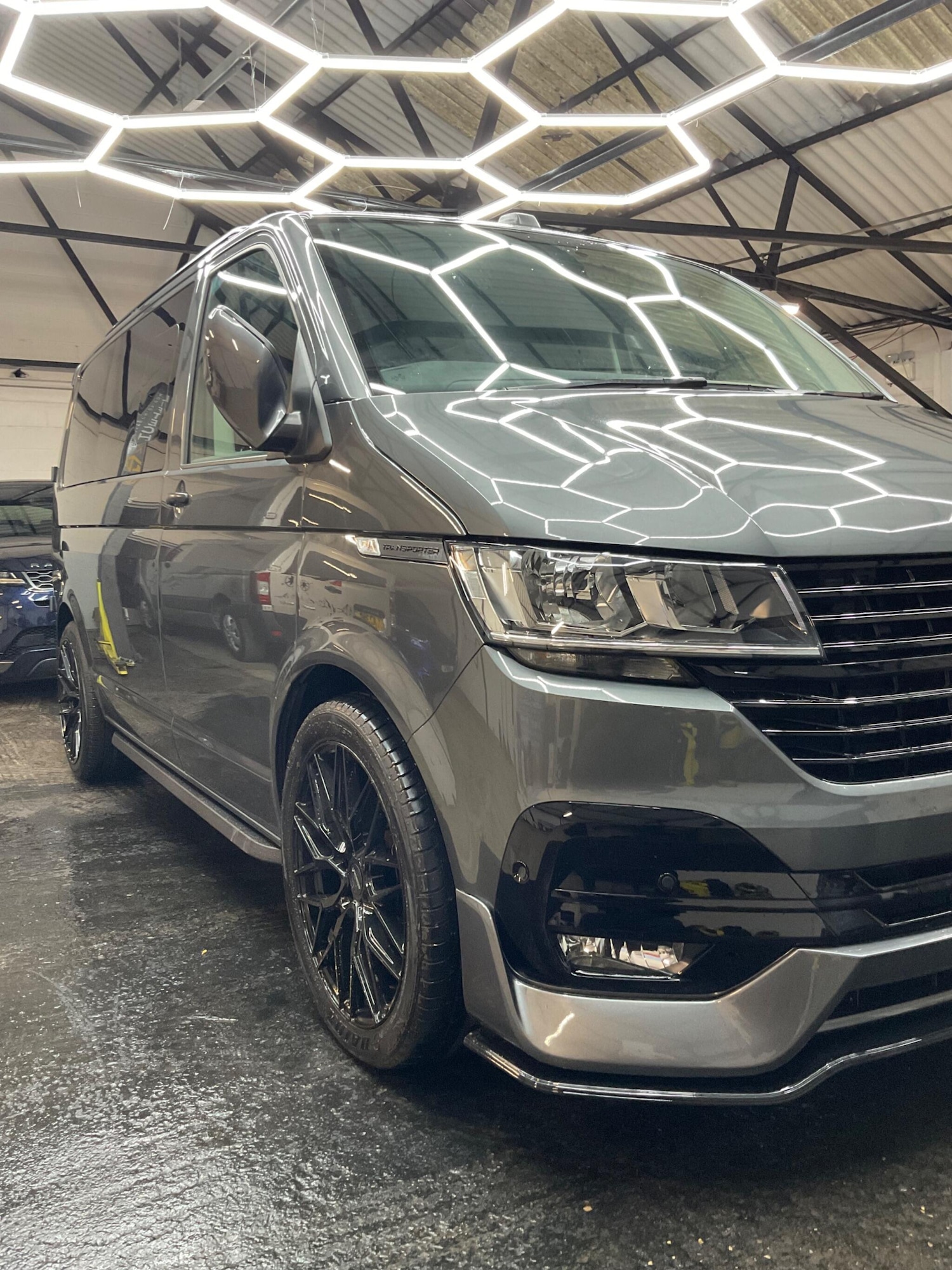 Used Volkswagen Transporter 2023 for sale - 76990607: Photo 3