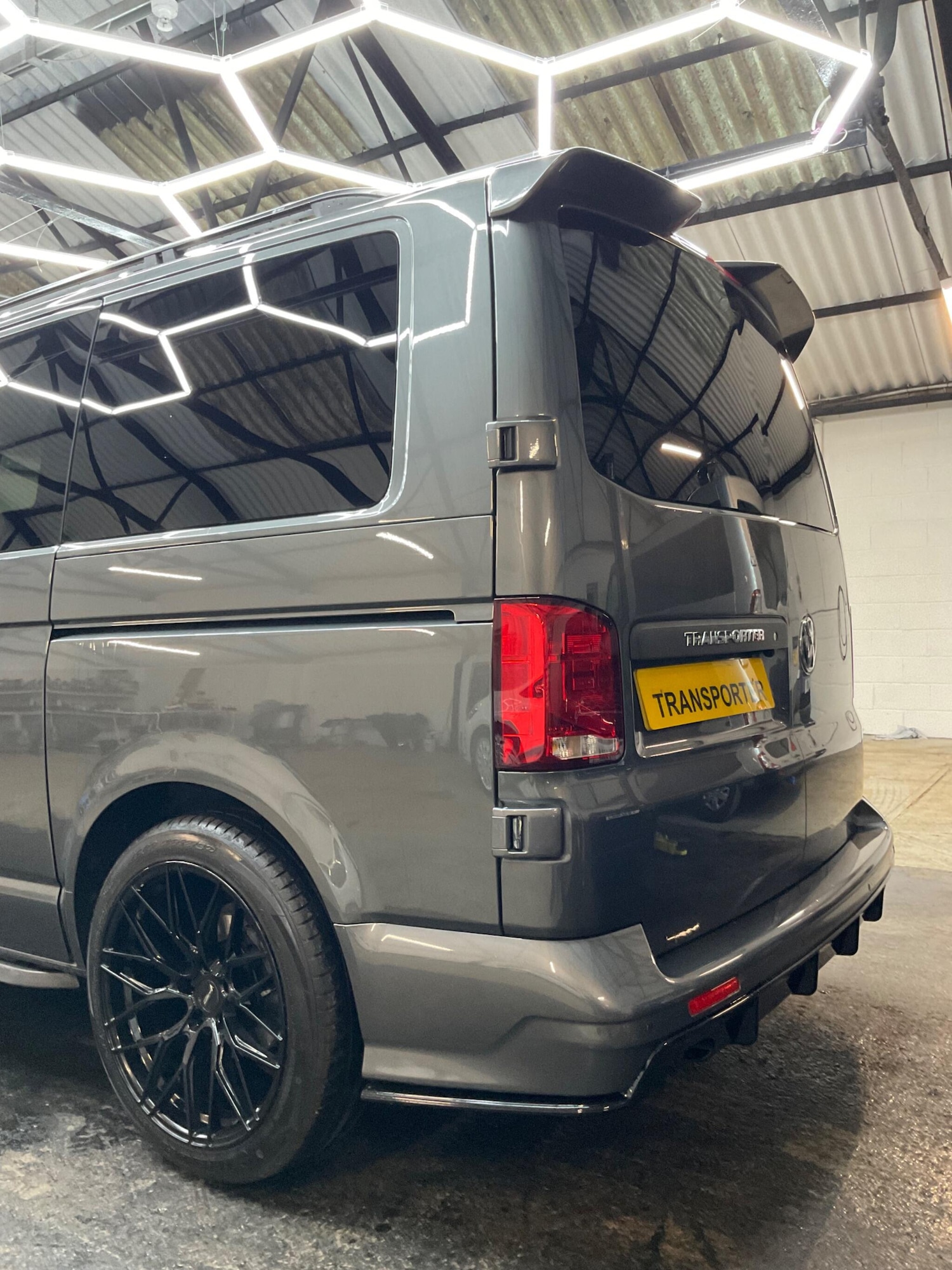 Used Volkswagen Transporter 2023 for sale - 76990607: Photo 8