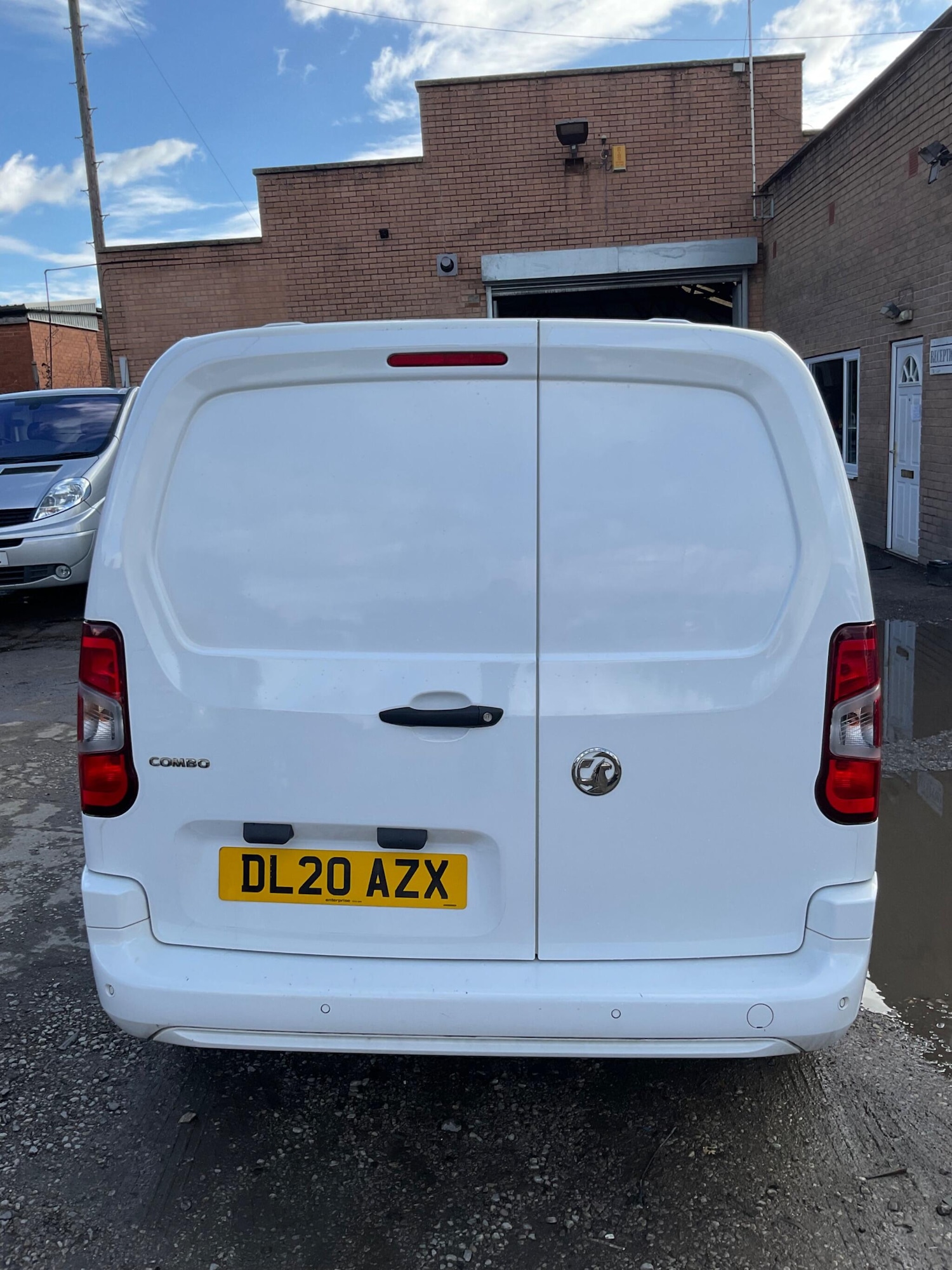 Used Vauxhall Combo 2020 for sale - 76370675: Photo 7