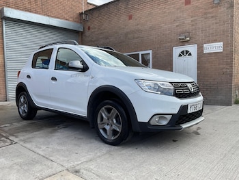 Used Dacia Sandero Stepway 2018 for sale - 79425894: Photo