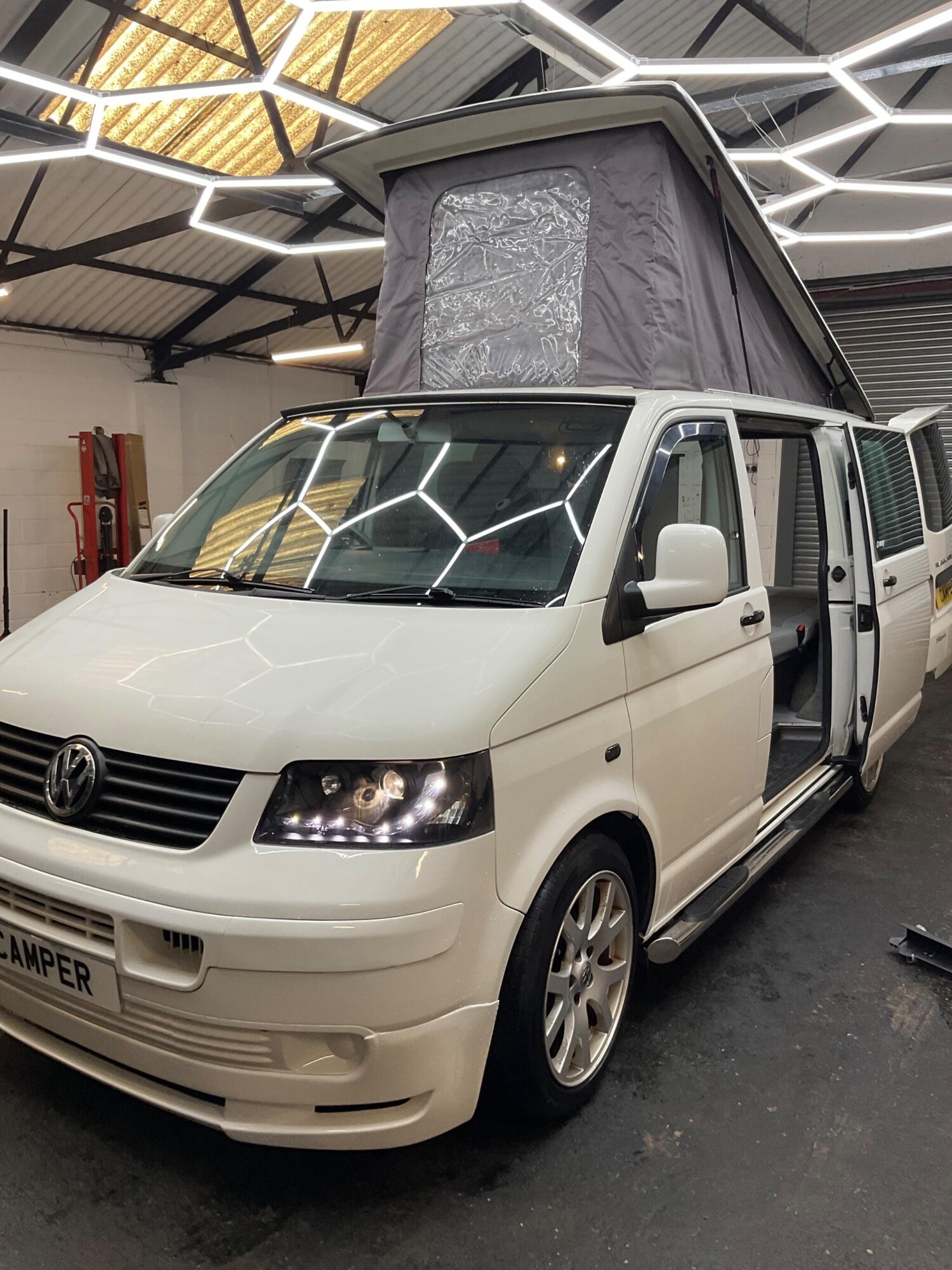 Used Volkswagen Transporter 2007 for sale - 77978367: Photo 6