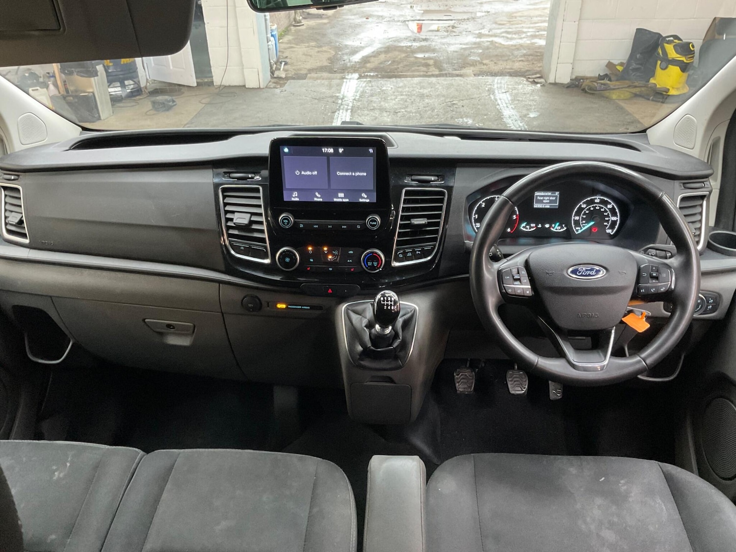 Used Ford Transit Custom 2023 for sale - 76361532: Photo 3