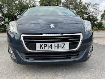 Used Peugeot 5008 2014 for sale - 75646499: Photo