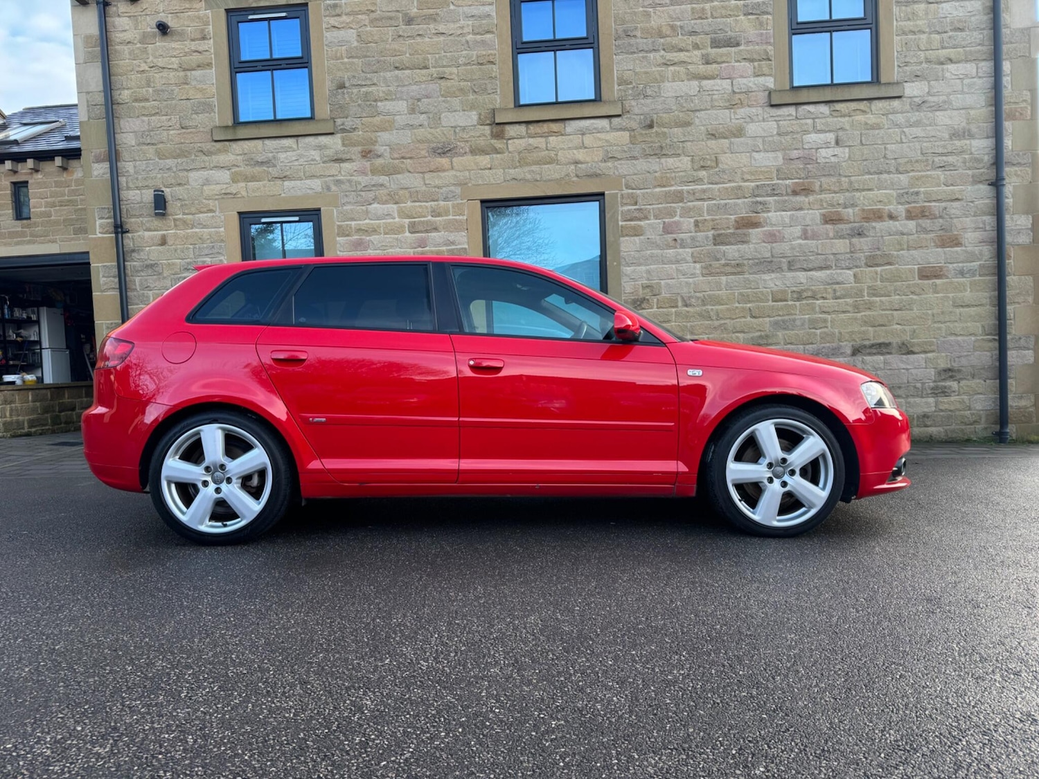 Used Audi A3 for sale - 77538289: Photo 2