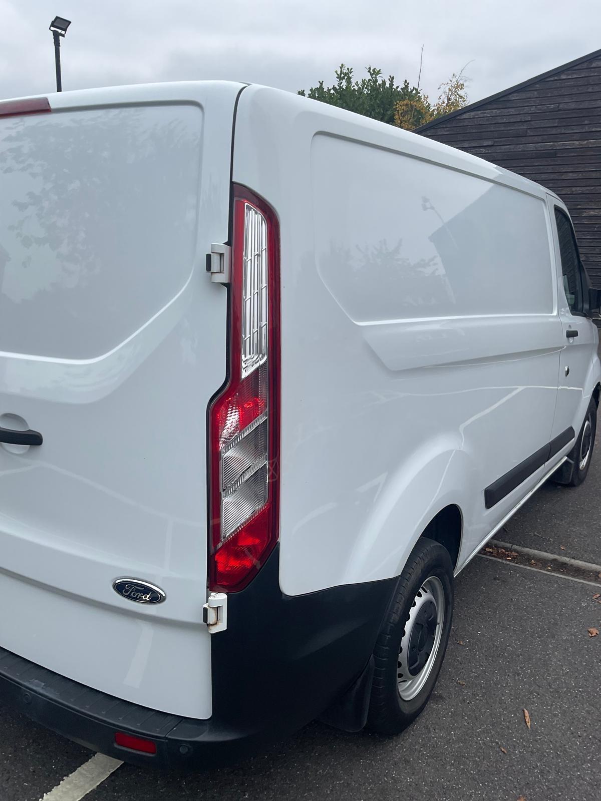 Used Ford Transit Custom 2020 for sale - 76994301: Photo 10