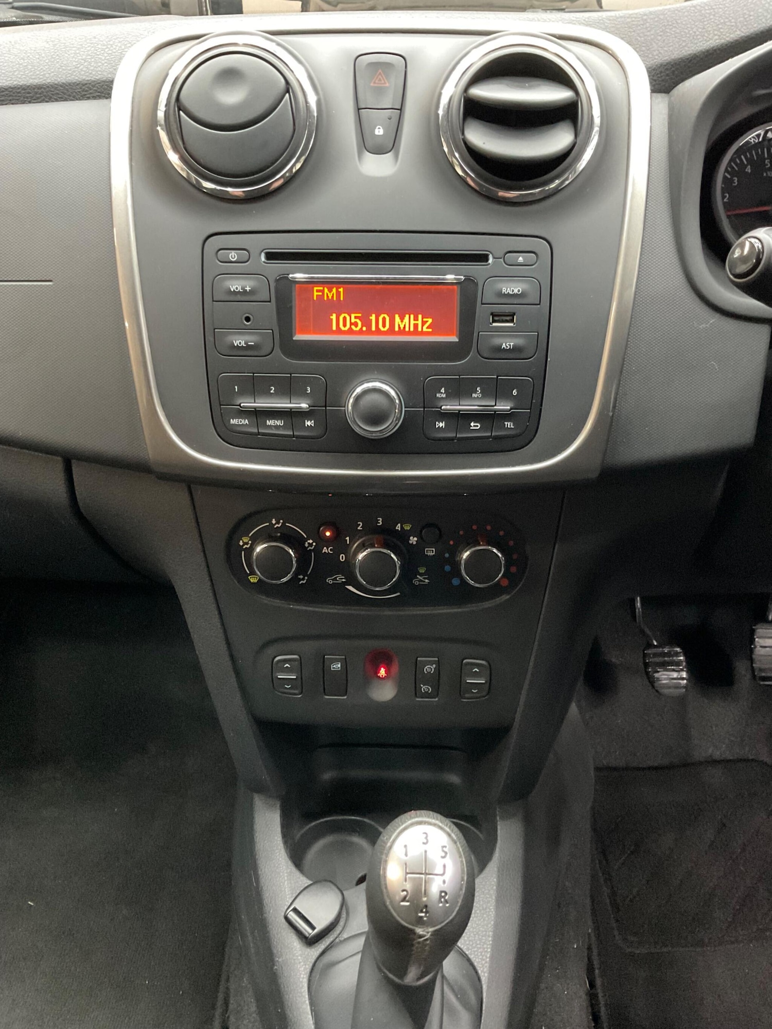 Used Dacia Logan MCV 2014 for sale - 77909280: Photo 11