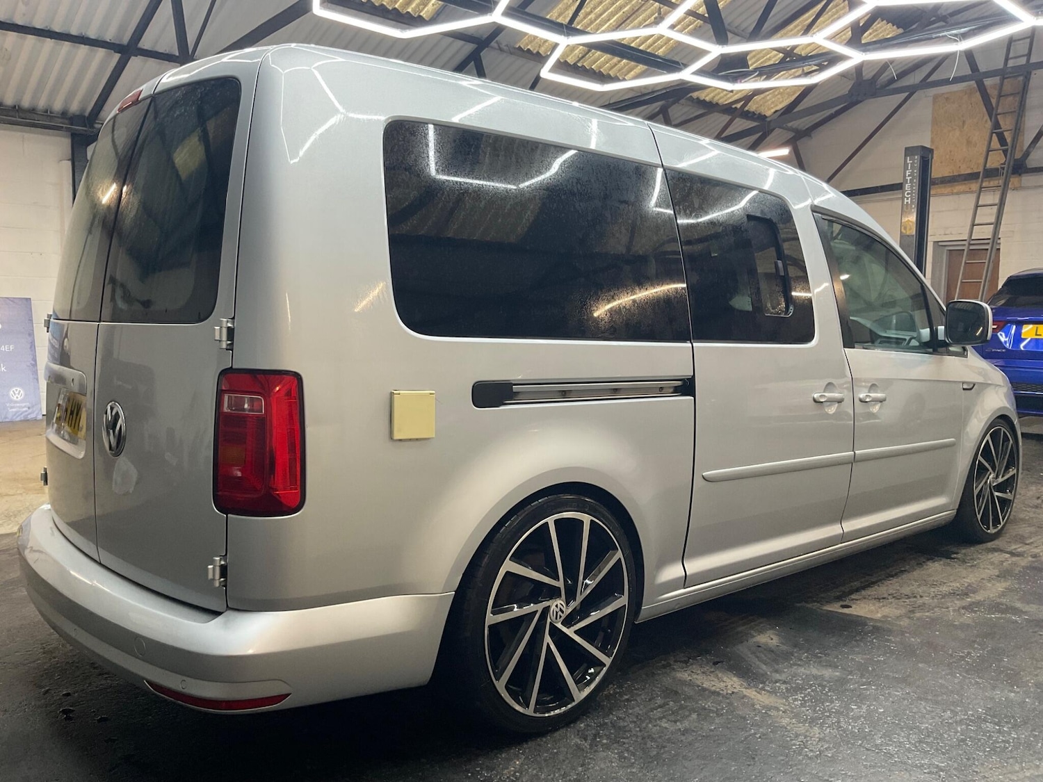 Used Volkswagen Caddy Maxi 2016 for sale - 76151585: Photo 16