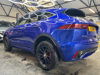 Used Jaguar E-Pace 2018 for sale - 76295301: Photo