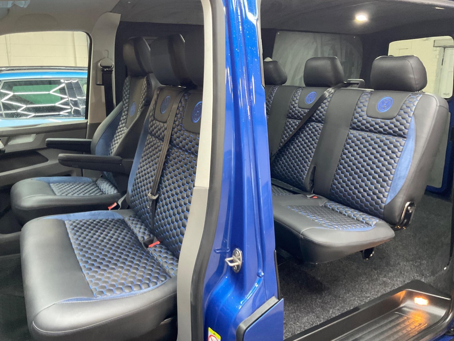 Used Volkswagen Transporter 2023 for sale - 76072060: Photo 14