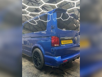 Used Volkswagen Transporter 2023 for sale - 76072060: Photo
