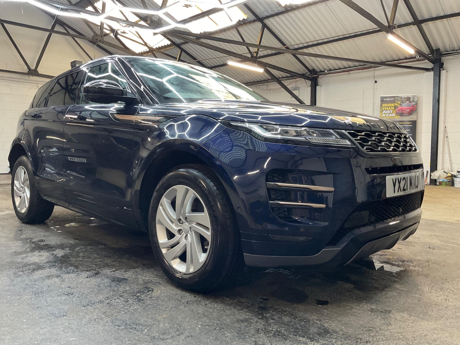 Used Land Rover Range Rover Evoque 2021 for sale - 76371207: Photo 2